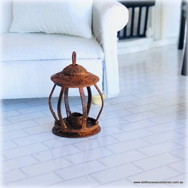 Rusted Lantern - Miniature