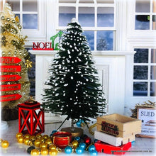 Dollhouse Christmas tree