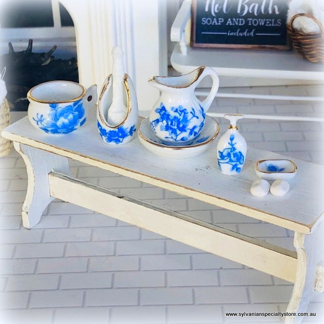 Porcelain bath set, offers hand-painted