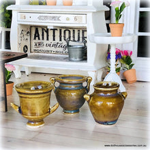 Glazed Urns Brown - Set of 3 - Miniature