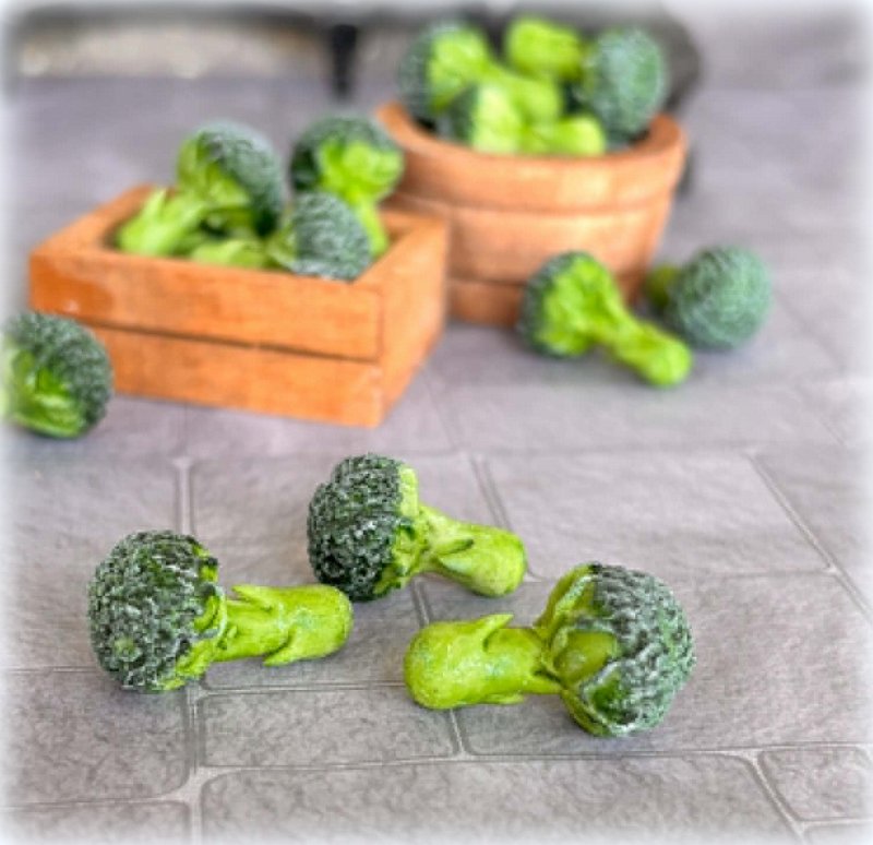 Dollhouse miniature broccoli vegetable market day food