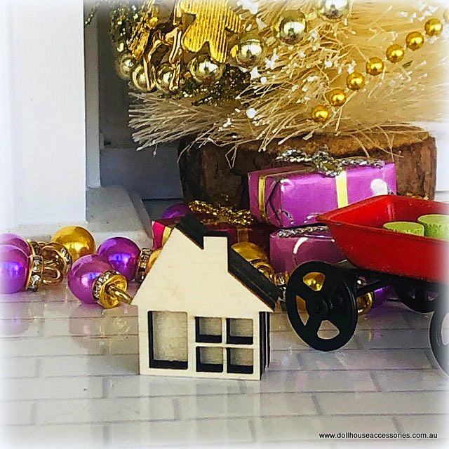 Dollhouse putz wooden mini cottage 2 cm