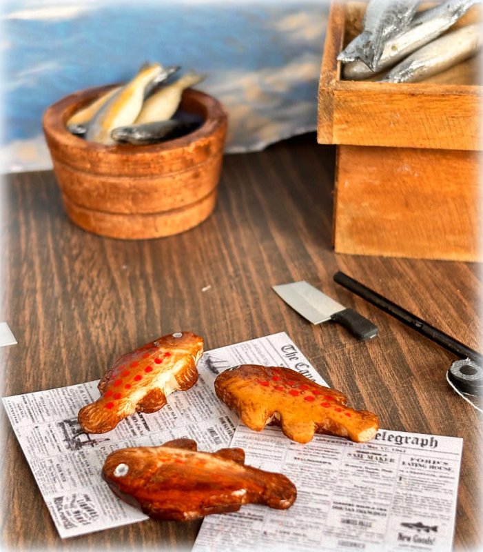 Dollhouse miniature fish red snapper fresh fish market fishmonger