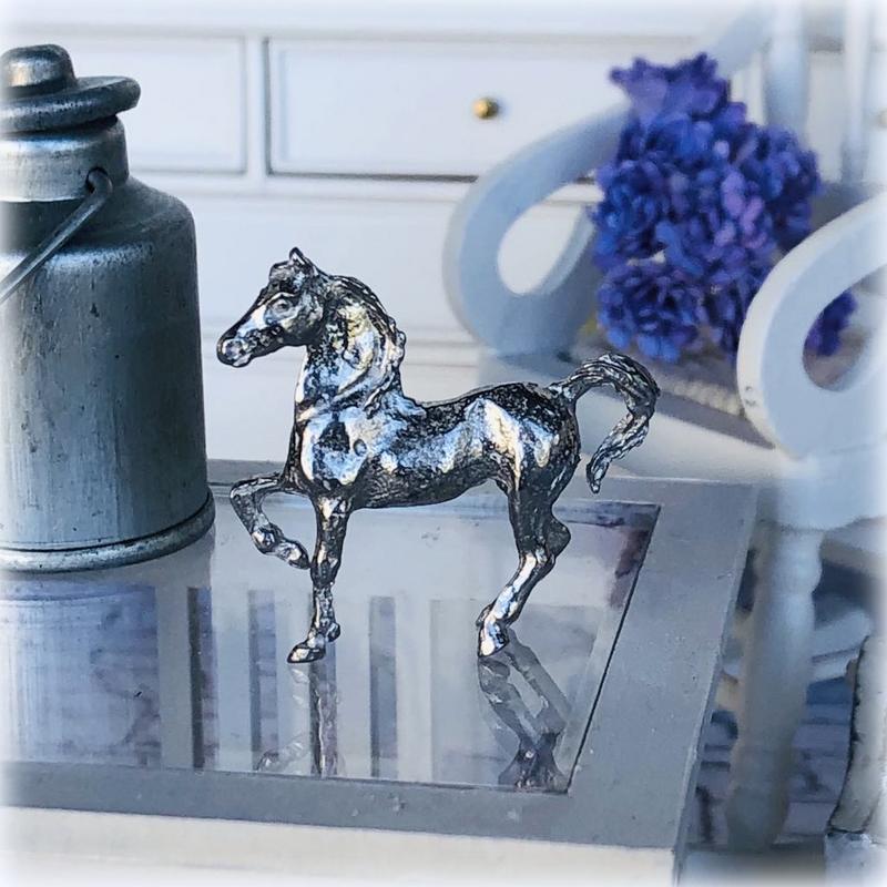 Dollhouse pewter silver ornament horse miniature