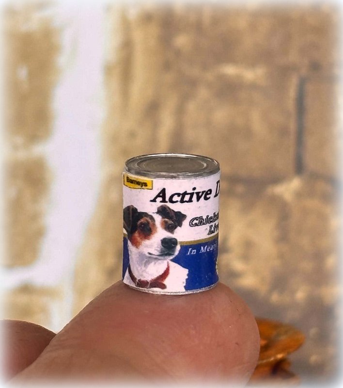 Dollhouse tin dog food