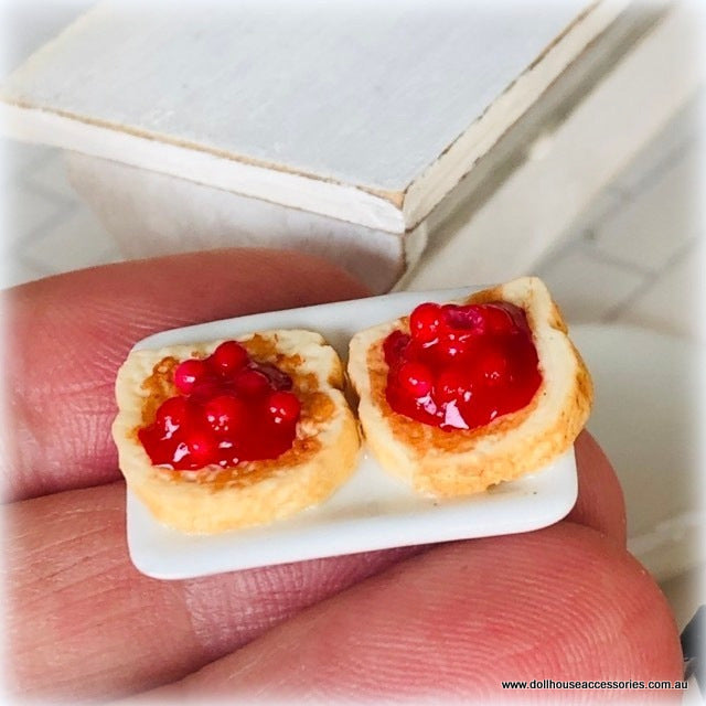Dollhouse Toast and Jam berry jam