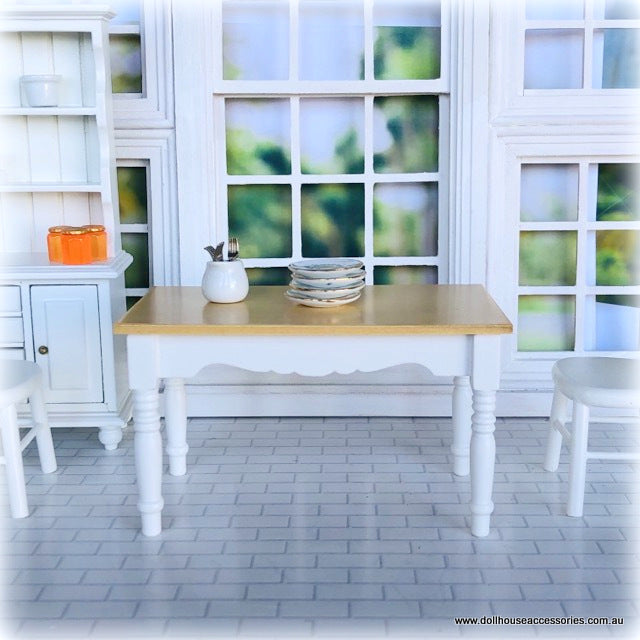 White and Pine Country Table  - Miniature