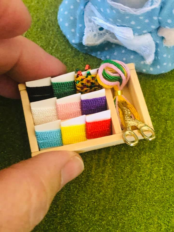 Sewing Box - Assorted items - Miniature