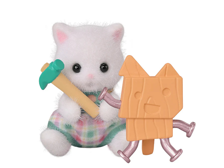 Sylvanian Families Builder Series - Baby Persian Cat with accessories