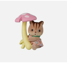 Sylvanian Families Woodland Fairy Costume Walnut squirrel with toadstool