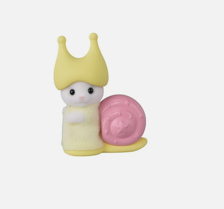 Sylvanian Families latte cat baby snail