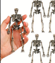 Skeleton - Plastic - 15 cm - Miniature