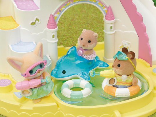 Sylvanian Families Pool Fun Trio