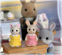 Sylvanian Families Mini Figures - Cat and Rabbit Sisters