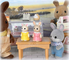 Sylvanian Families Mini Figures - Cat and Rabbit Sisters