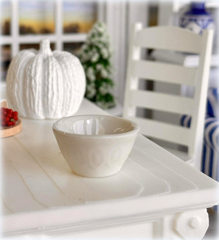 Dollhouse farmhouse white baking bowl 