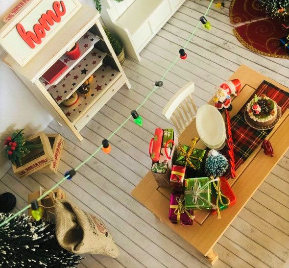 String of Christmas Lights - 1 metre - Miniature