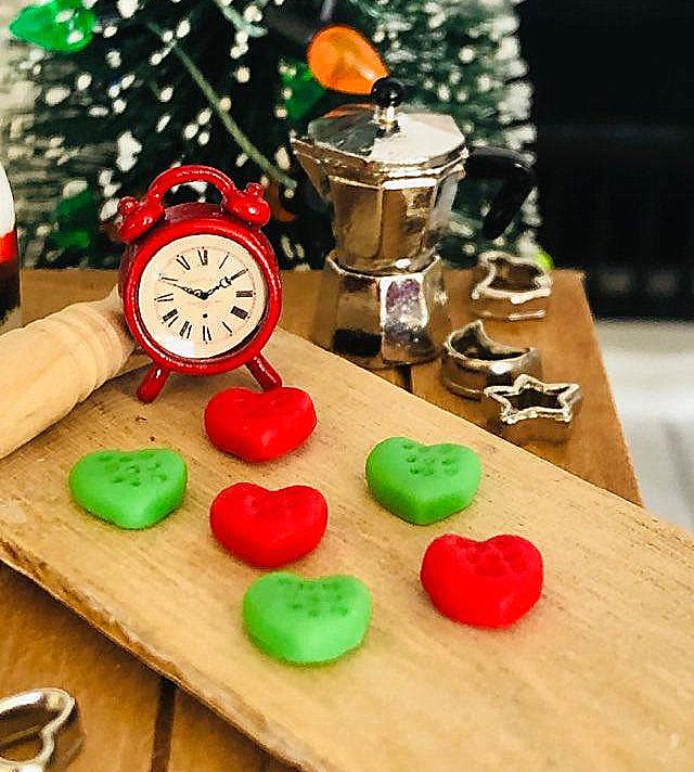 Dollhouse Miniature food accessories Christmas biscuits cookies baking