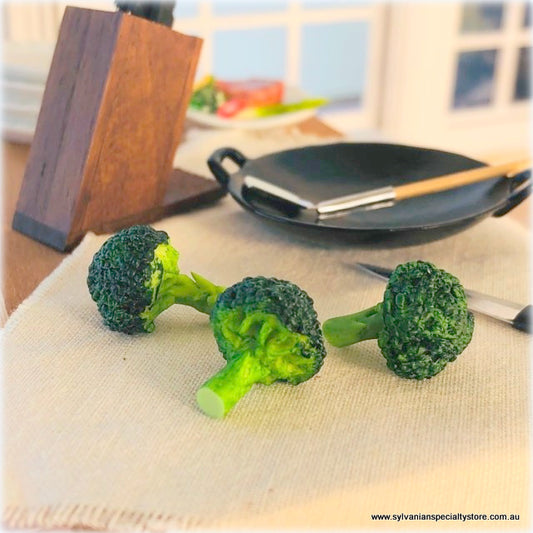 Broccoli x 3 - Miniature