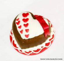 Heart shaped cake for Valentines Day
