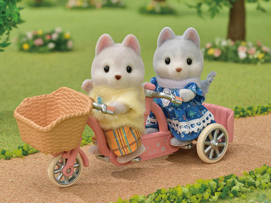 Sylvanian Families Huskies Tandem Cycling Set