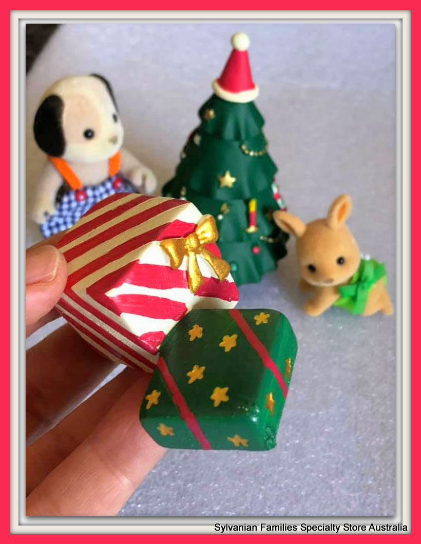 Miniature gifts for Sylvanian Families Christmas presents