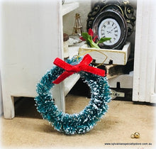 Dollhouse Christmas wreath garland