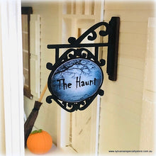 Dollhouse Halloween Wall Sign -8 cm high - The Haunt