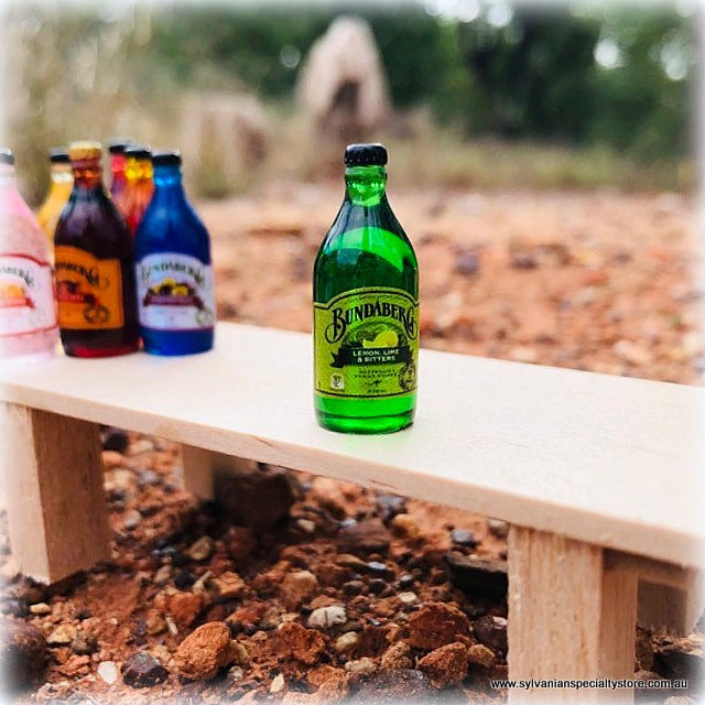 Dollhouse miniature bundaberg drink green 