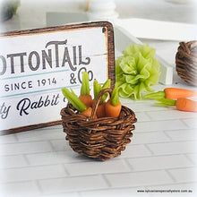 Small Wicker Basket with Carrots - Miniature