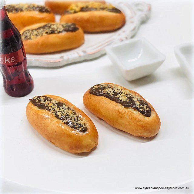Bun with Chocolate Icing x 2 -  Miniature