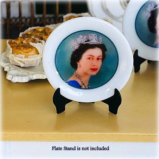 Dollhouse miniature Queen plate royalty
