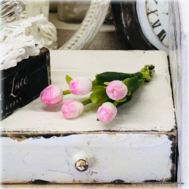 Dollhouse miniature bunch tulips pale pink