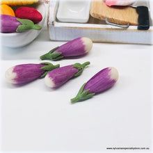 Eggplant - Purple/White x 4 - Miniature