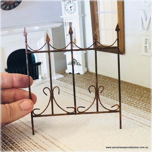 Rusted Wire Fence - Miniature