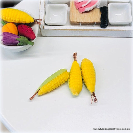 Dollhouse Vegetables cobs of corn