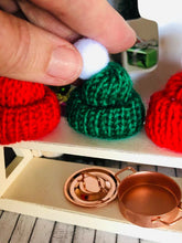 Knit hats - Miniature - Red, Green or Yellow