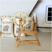 Spinning Wheel - Miniature