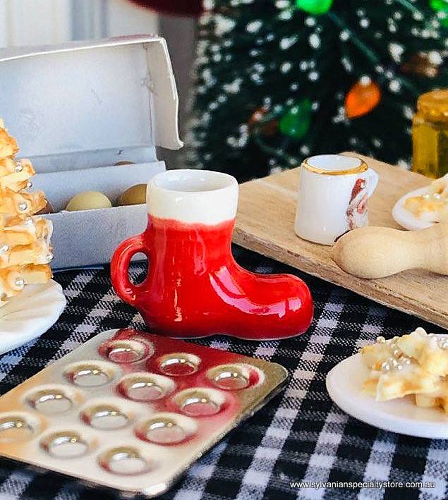 Santa Boot Mug x 1 - Miniature