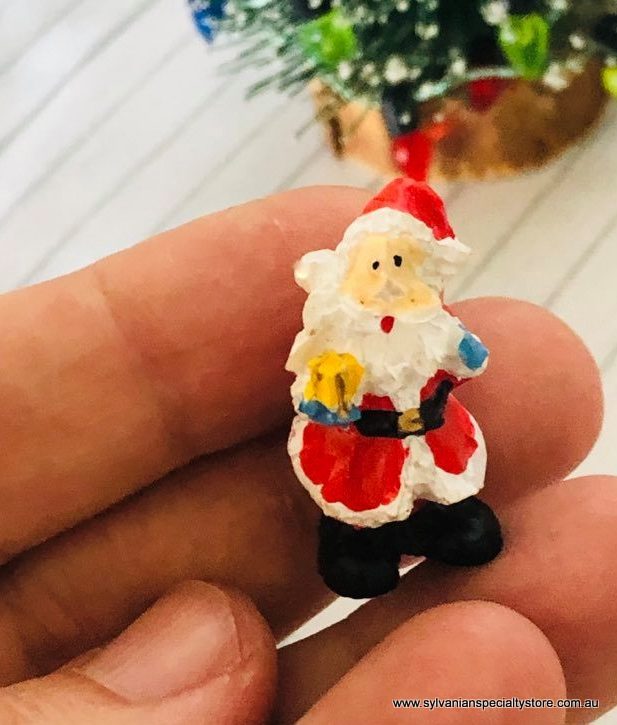Santa Figurine - 3 cm high -  Miniature