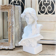 Dollhouse Miniature Statue white goddess bust