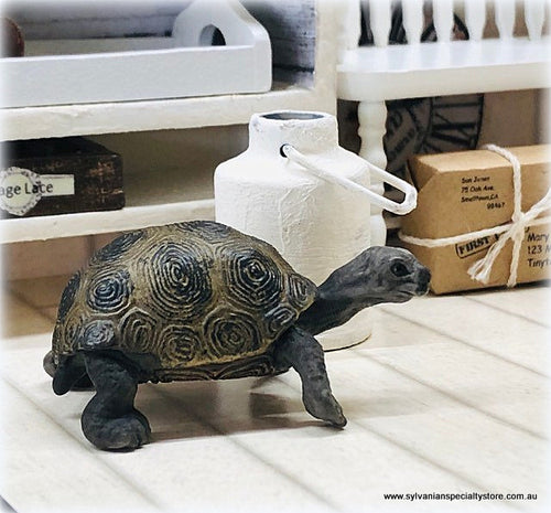 Schleich baby tortoise pet dollhouse turtle