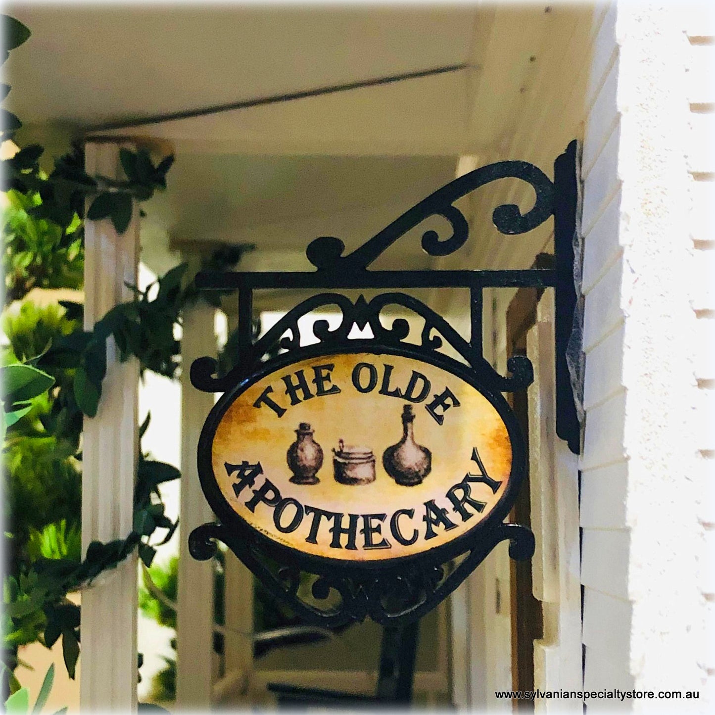 Dollhouse Wall Sign -8 cm high - The Olde Apothecary