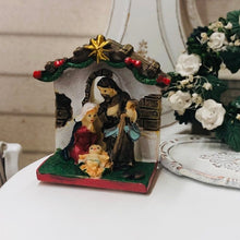 Reutter Porcelain Nativity Set, Angel and Plate  - Miniature