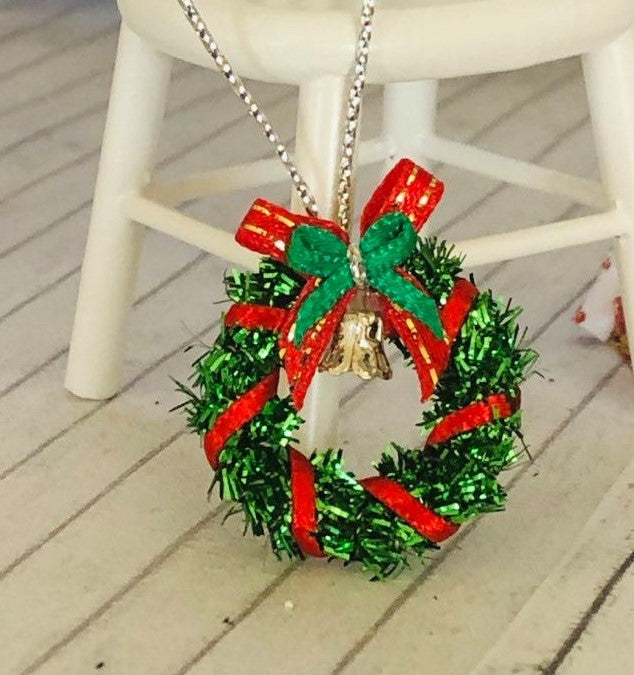 Dollhouse miniature christmas wreath