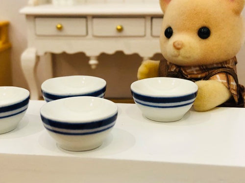 Dollshouse miniature enamelware ceramic blue bowls very smart
