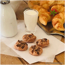 Dollhouse-food-cookies-realistic-miniature-bakingday