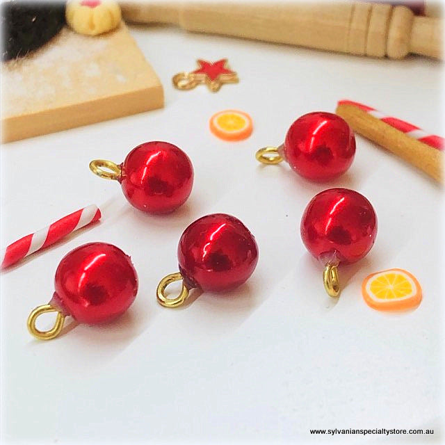 Dollhouse Christmas red bauble decorations