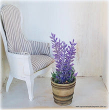 Lavender in French Country Style Pot - 7 cm high - Miniature