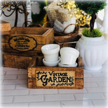 Dollhouse Vintage Garden Crate Garden miniatures